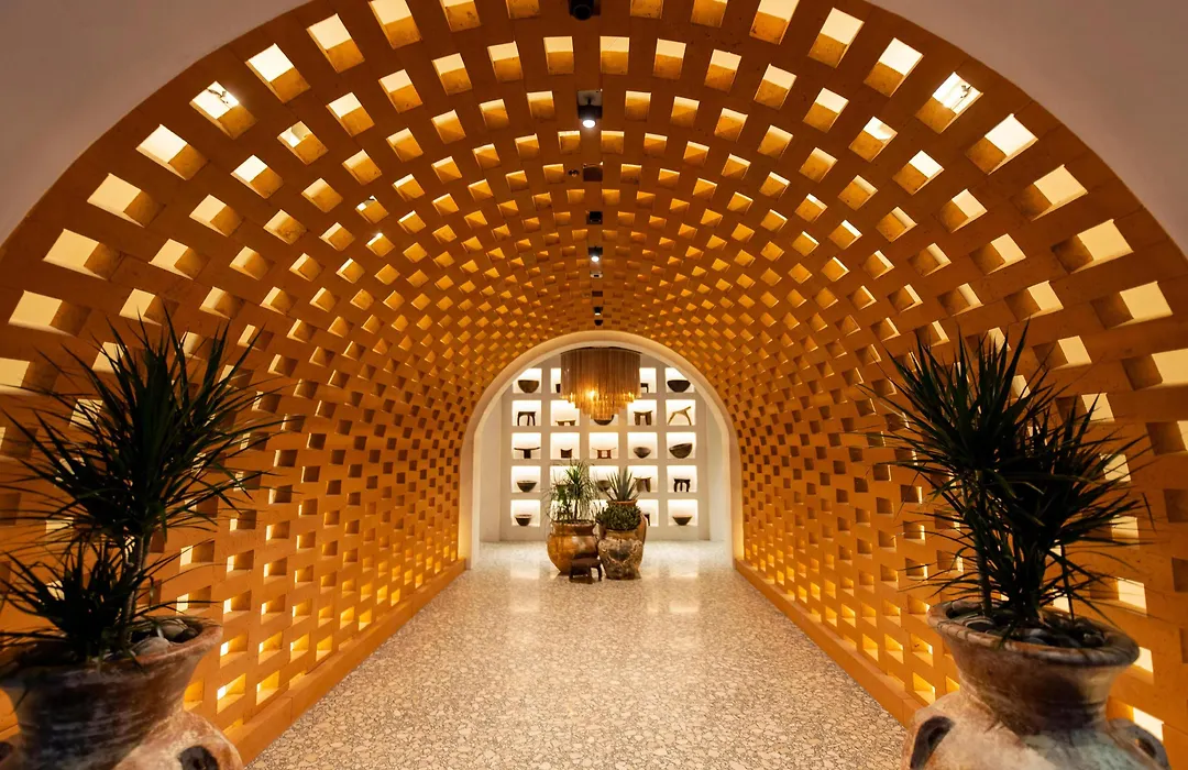 Virgin Hotels Las Vegas, Curio Collection By Hilton-1